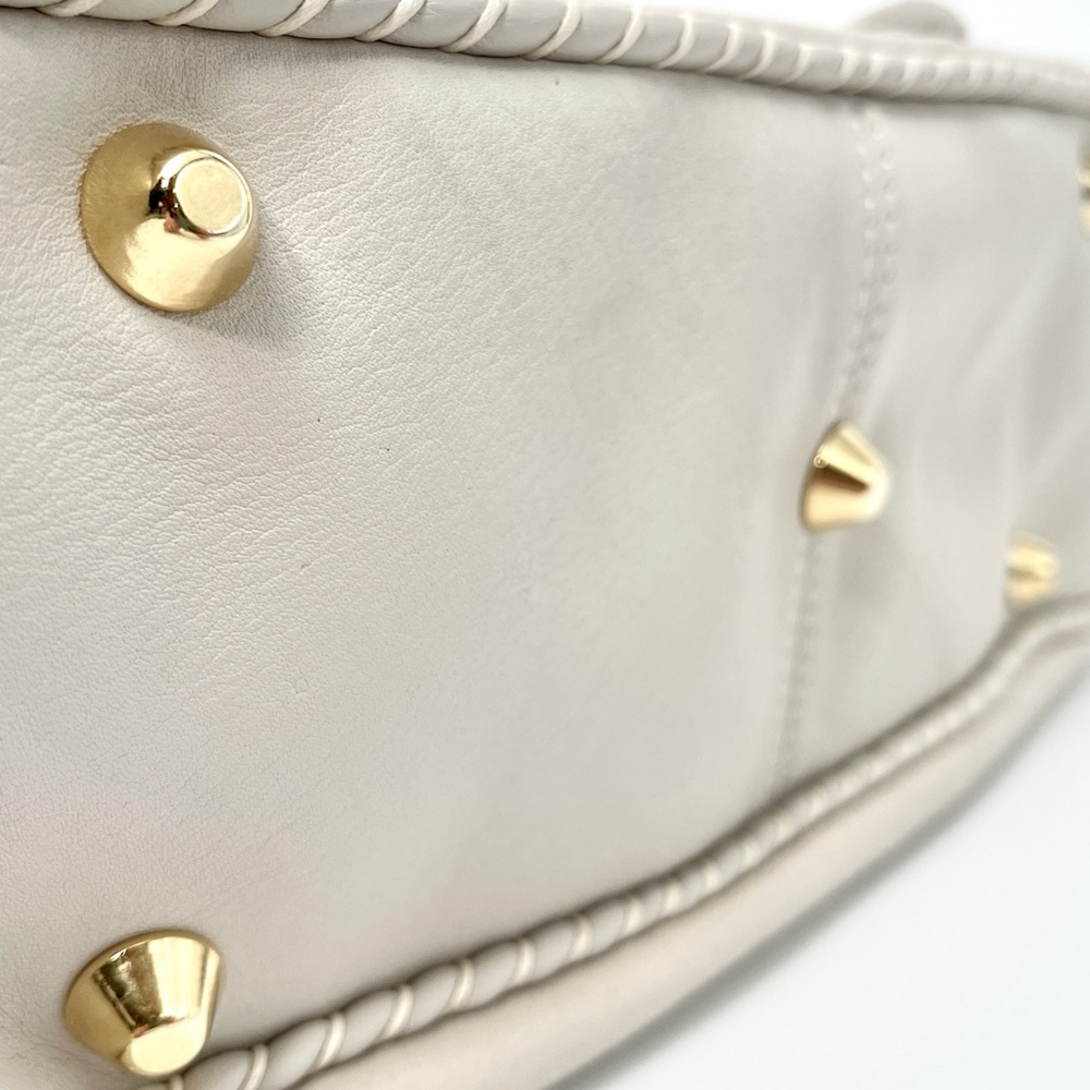 VINTAGE & RARE 
Fiore by Isabella Fiore Y2K Cream Leather Hobo 3D Roses Appliqué - Picture 12 of 12